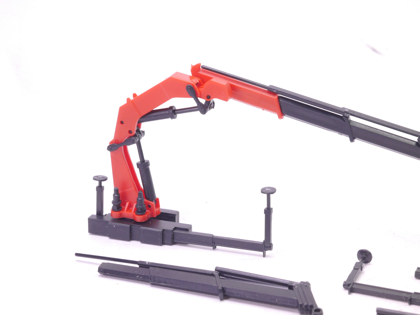 1:87 ST-0501 Bausatz für Atlas Ladekran in rot/schwarz