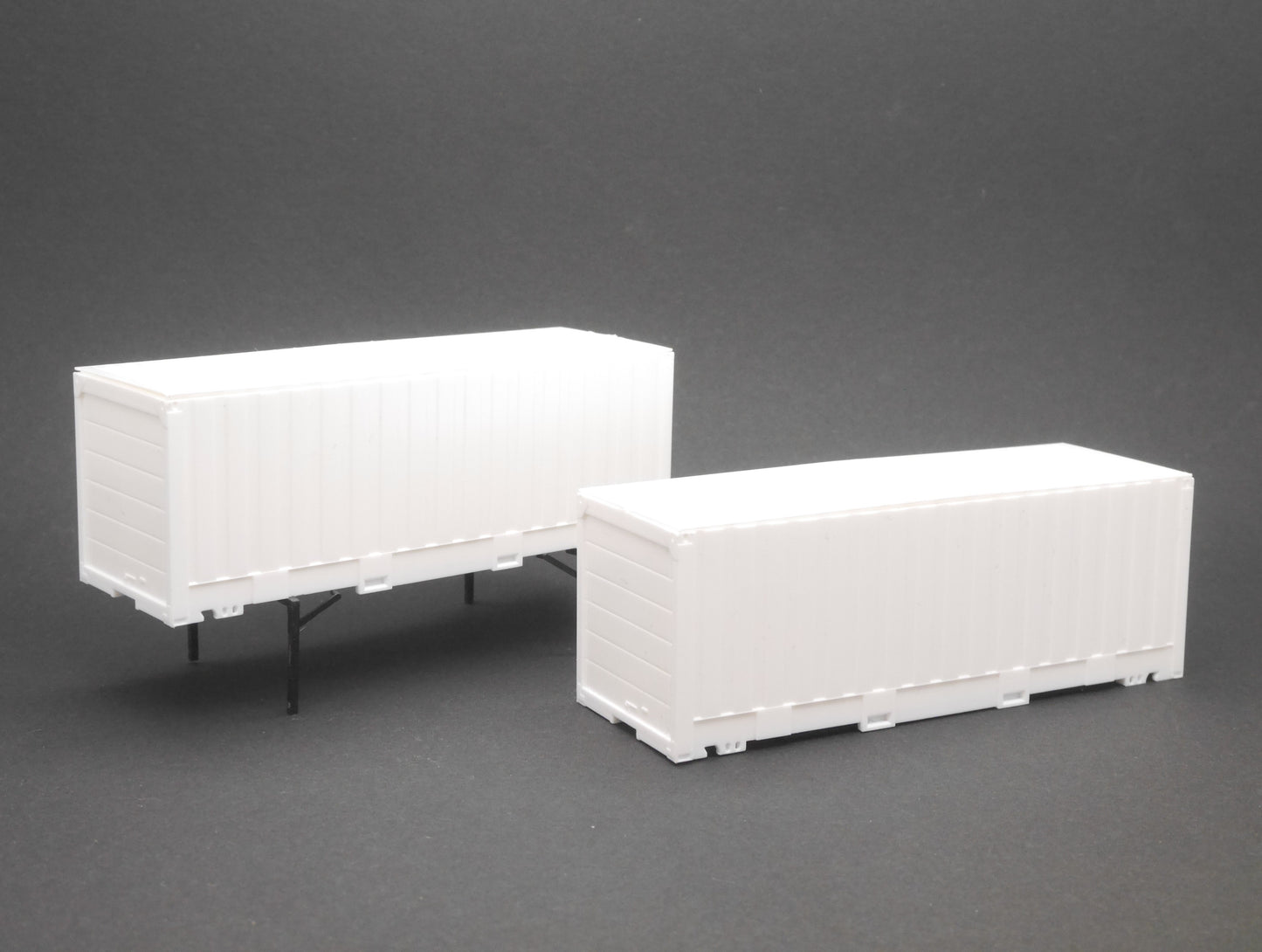 1:87 ST-0213 Kibri Bausatz 2x Wechselkoffer mit Rolltor weiß