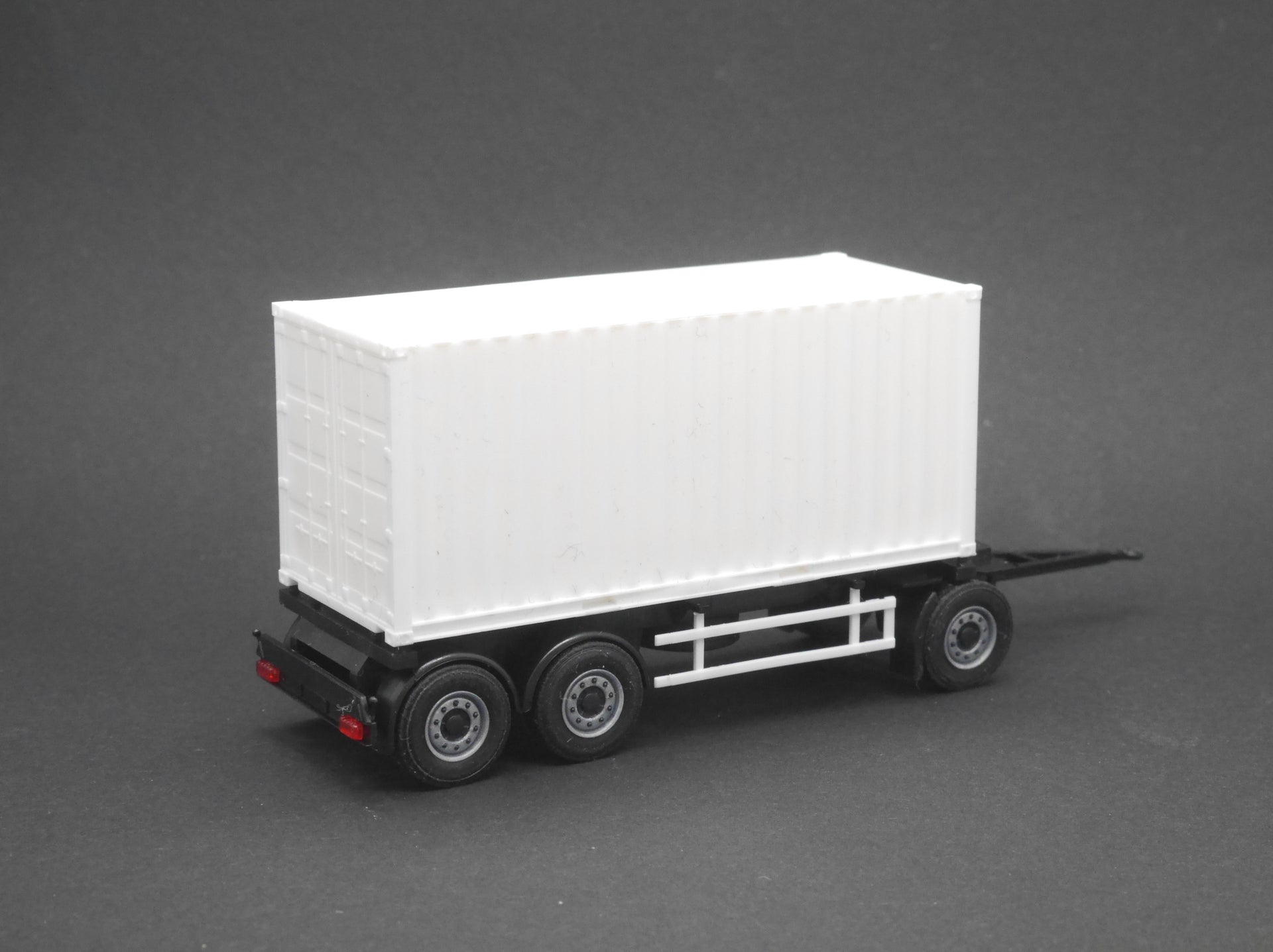 1:87 ST-0212 Kibri Bausatz 2x 3achs Dreschmelanhänger  mit 20ft Container weiß