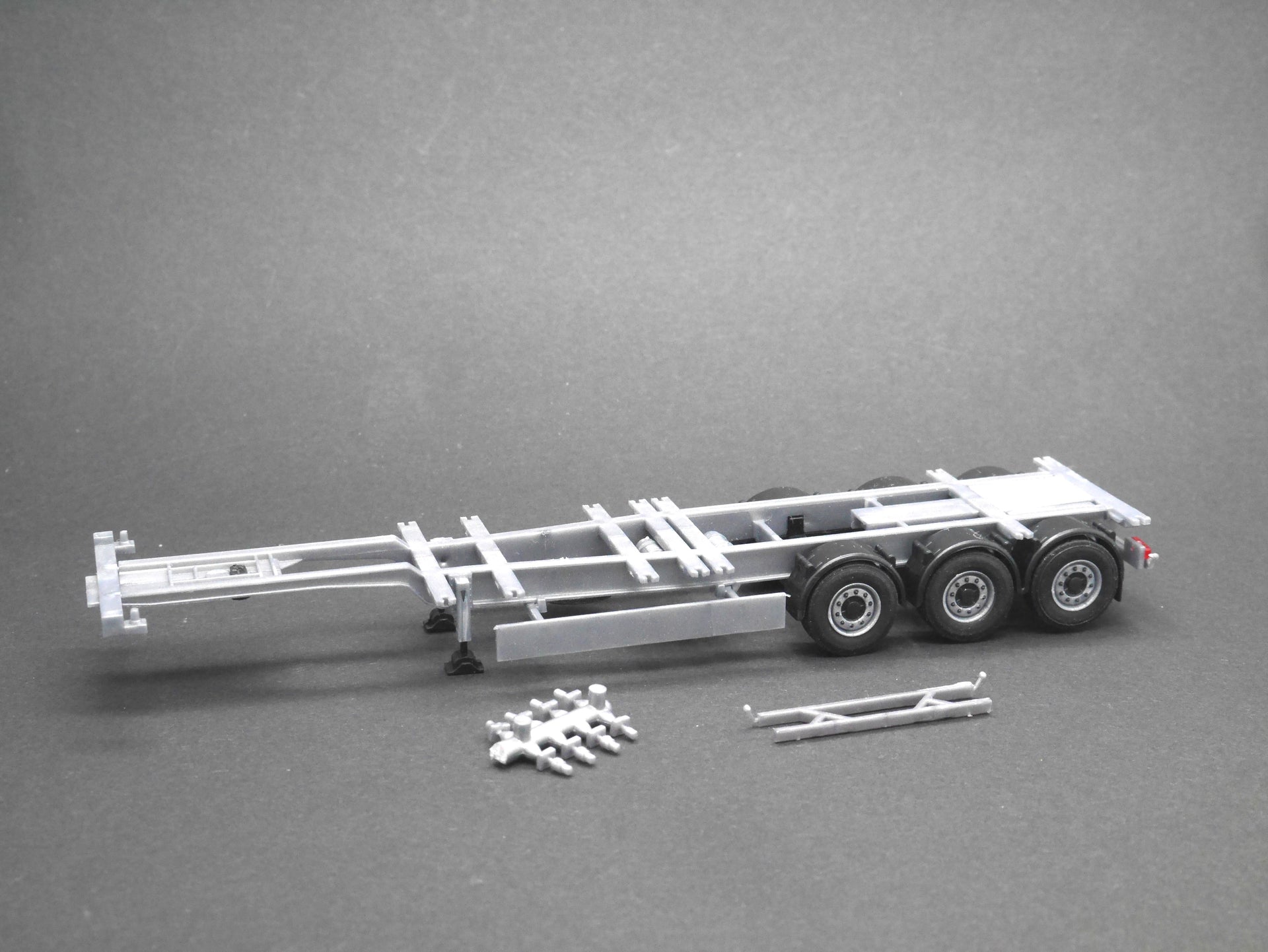 1:87 ST-0207 Kibri Bausatz 2x 40/45ft Container Auflieger silber